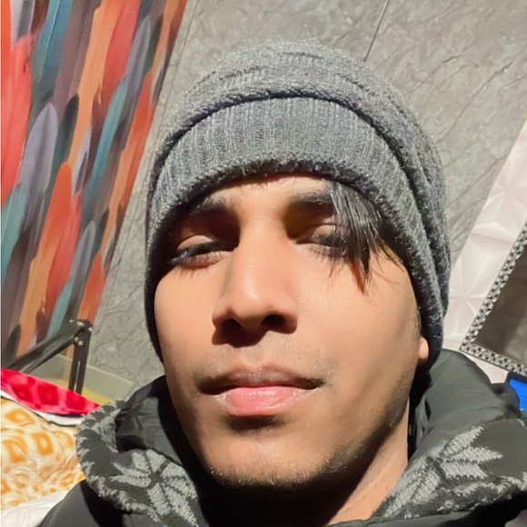 Meet your Posher, Saurav - Picture 1 of 1